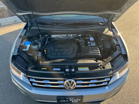 Used 2021 Volkswagen Tiguan SE R-Line image 15