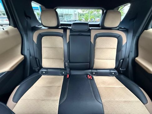 Used 2026 Chevrolet Equinox ACTIV w/ Convenience Package III AWD/4WD image 29