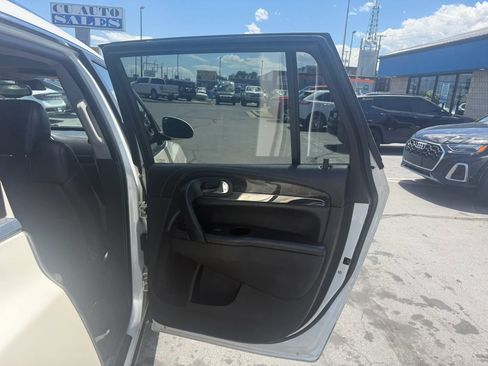 Used 2015 Buick Enclave Leather w/ Trailering Package AWD/4WD image 28