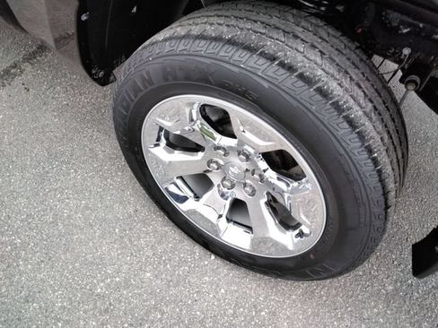 Used 2022 RAM 1500 Big Horn AWD/4WD image 16