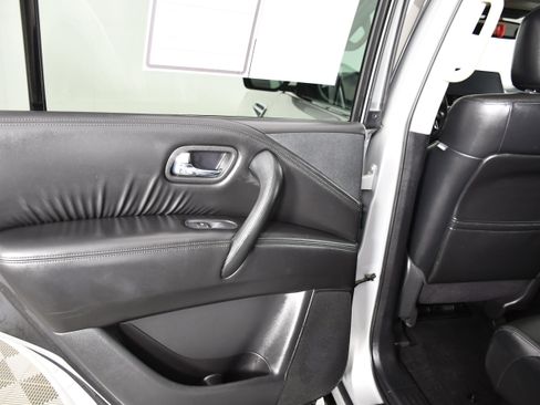 Used 2024 Nissan Armada SV AWD/4WD image 48