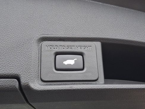 Certified 2024 Acura RDX w/ Technology Package image 32