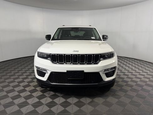Used 2023 Jeep Grand Cherokee 4WD 4xe w/ Luxury Tech Group II image 4