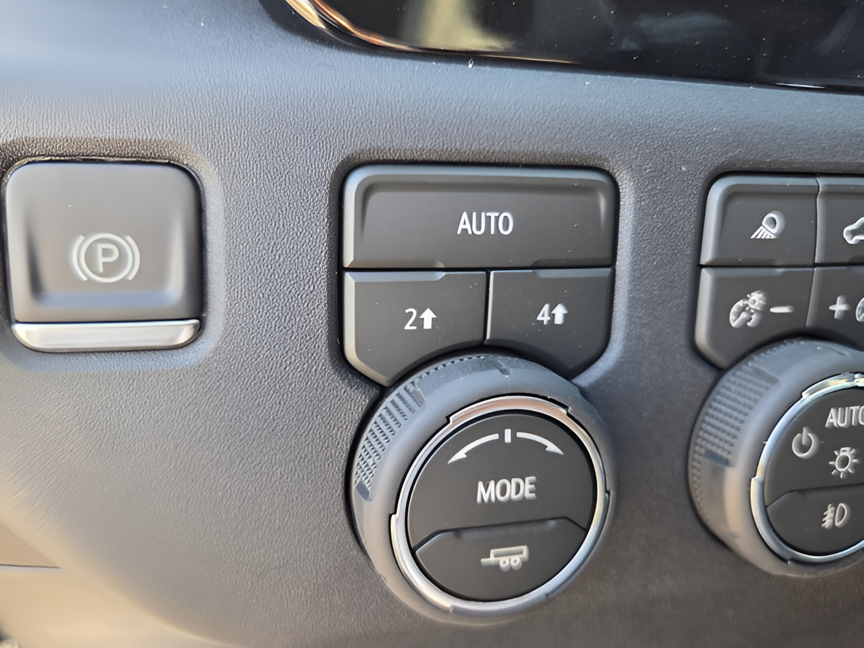 New 2026 Chevrolet Silverado 1500 RST w/ Safety Package AWD/4WD image 28