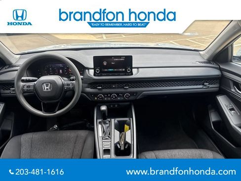Used 2023 Honda Accord EX image 12