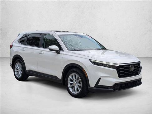 Used 2024 Honda CR-V EX image 3
