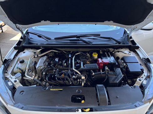 Used 2025 Nissan Sentra SV FWD image 26
