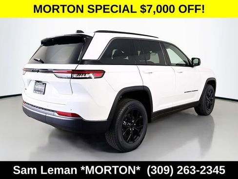 New 2026 Jeep Grand Cherokee Altitude AWD/4WD image 7