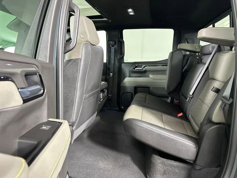 Used 2026 Chevrolet Silverado 1500 ZR2 AWD/4WD image 25