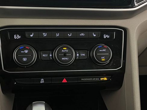 Used 2023 Volkswagen Atlas SE image 15