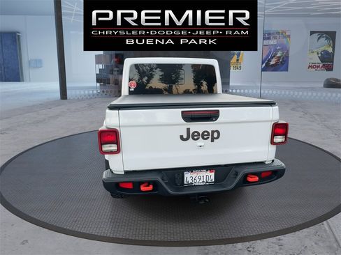 Used 2021 Jeep Gladiator Mojave image 7