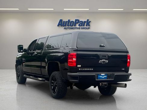 Used 2019 Chevrolet Silverado 2500 LTZ w/ Duramax Plus Package AWD/4WD image 5