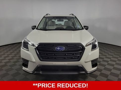 Used 2023 Subaru Forester AWD/4WD image 2