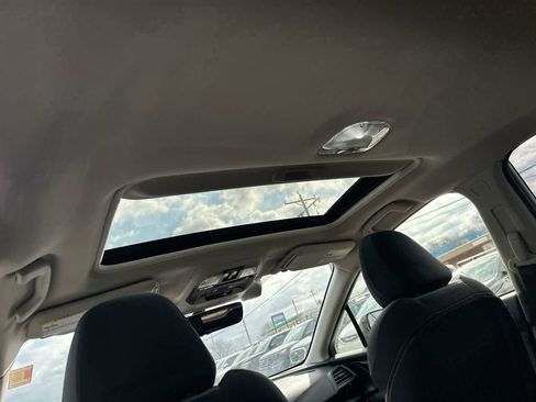 Certified 2021 Subaru Crosstrek 2.0i Premium w/ Moonroof Package image 24