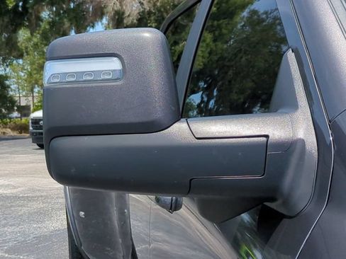 Used 2025 RAM 3500 Limited AWD/4WD image 13