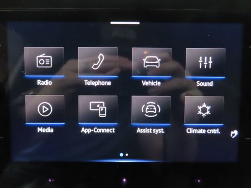 Used 2025 Volkswagen Taos SE image 21