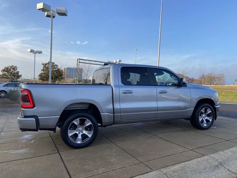Used 2024 RAM 1500 Laramie image 11