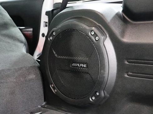 Used 2024 Jeep Wrangler Unlimited AWD/4WD image 37