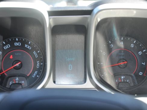 Used 2015 Chevrolet Camaro LS RWD image 27