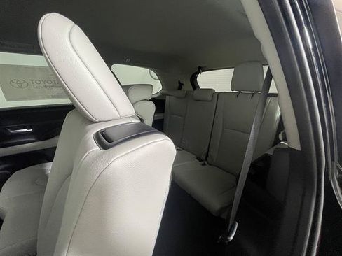 New 2026 Toyota Grand Highlander AWD image 11