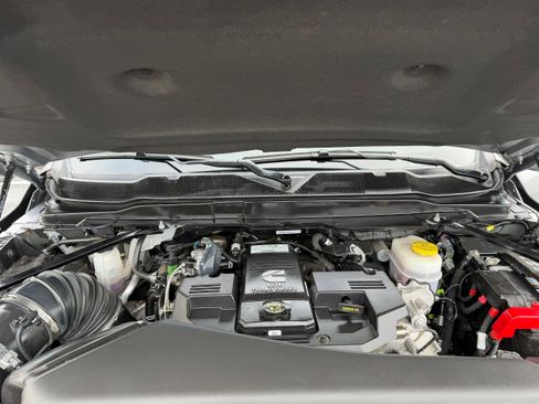 Used 2024 RAM 2500 Tradesman w/ Snow Chief Group AWD/4WD image 14