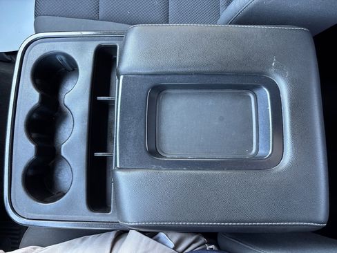 Used 2017 Chevrolet Silverado 1500 LT w/ Midnight Edition image 39