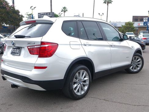 Used 2017 BMW X3 sDrive28i image 6