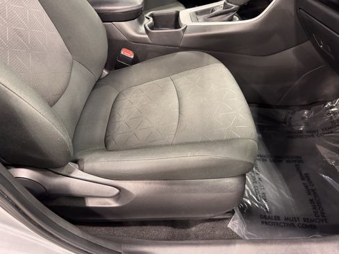 Used 2024 Toyota RAV4 XLE image 25