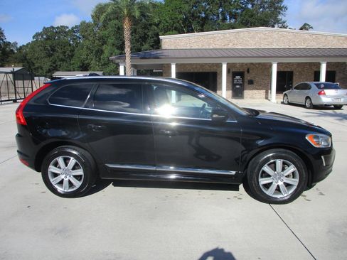 Used 2017 Volvo XC60 T5 Inscription w/ Preferred Option Package AWD/4WD image 11