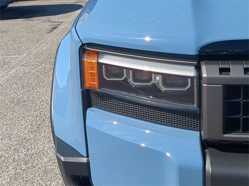 Certified 2024 Toyota Land Cruiser image 10