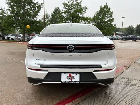 New 2026 Toyota Crown XLE image 6