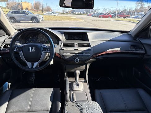 Used 2012 Honda Crosstour EX-L image 29