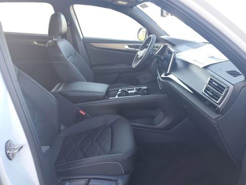 New 2026 Volkswagen Atlas Cross Sport SE image 22