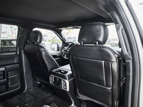 Used 2020 Ford F150 Platinum w/ Equipment Group 701A Luxury AWD/4WD image 40