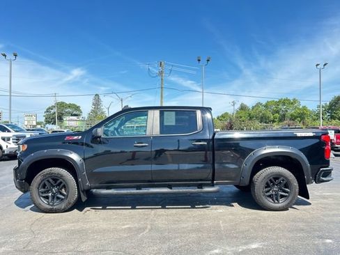 Used 2019 Chevrolet Silverado 1500 Custom Trail Boss w/ Custom Convenience Package AWD/4WD image 5