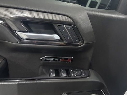 Used 2022 GMC Sierra 1500 AT4 w/ AT4 Premium Package AWD/4WD image 15