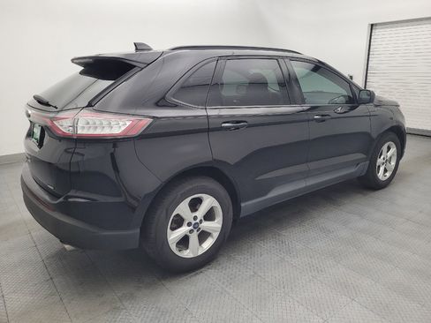 Used 2018 Ford Edge SE FWD image 10