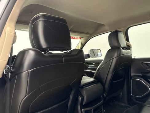 Used 2019 RAM 1500 Laramie w/ Bed Utility Group AWD/4WD image 19