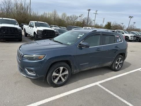 Used 2019 Jeep Cherokee Limited w/ Trailer Tow Group image 10