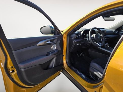 New 2024 Dodge Hornet R/T image 11