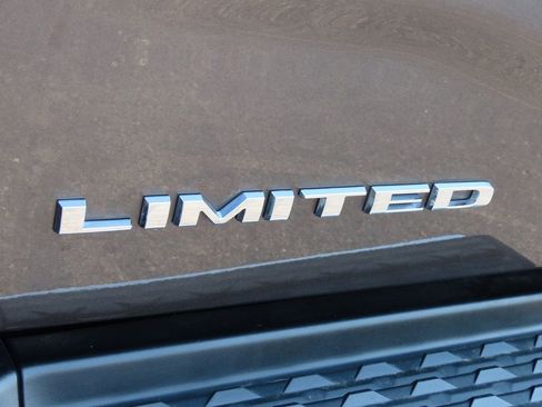 Used 2022 RAM 3500 Limited image 20