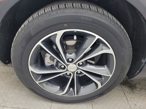 Used 2021 Buick Encore GX Essence w/ Advanced Technology Package image 31