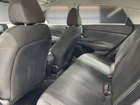 Certified 2021 Hyundai Elantra SEL image 13