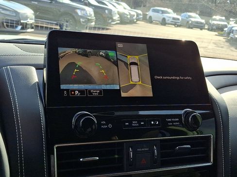 Certified 2024 INFINITI QX80 Premium Select w/ Cargo Package image 19