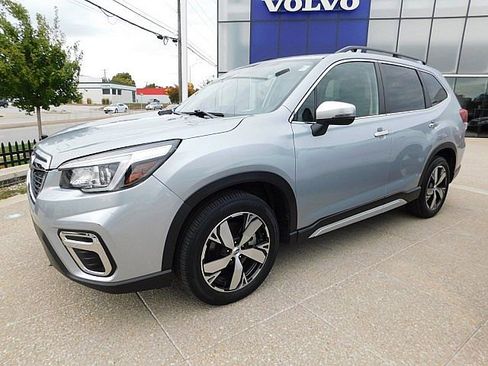 Used 2019 Subaru Forester Touring w/ Popular Package #3 image 11