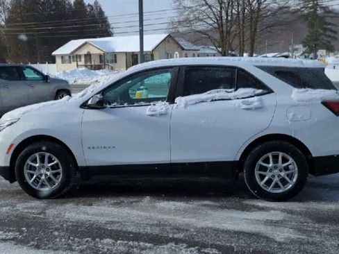 Certified 2023 Chevrolet Equinox LS w/ LS Convenience Package image 5