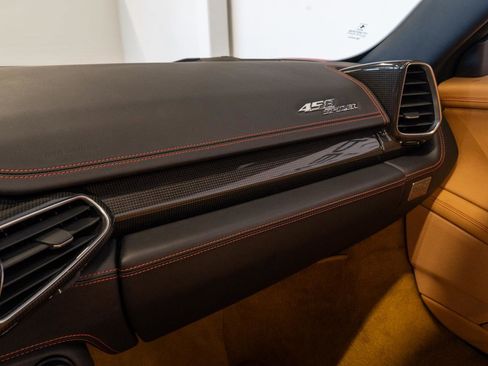 Used 2012 Ferrari 458 Spider image 10