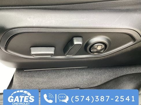 Used 2024 Jeep Grand Cherokee L Limited w/ Luxury Tech Group II image 22