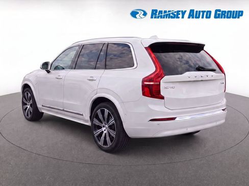 Used 2025 Volvo XC90 T8 Ultra w/ Protection Package Premier AWD/4WD image 3