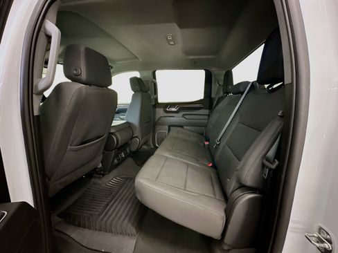 Used 2023 Chevrolet Silverado 1500 LT image 29